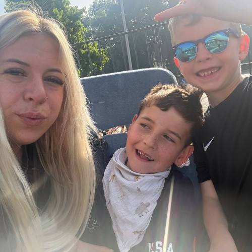 Elias und Familie